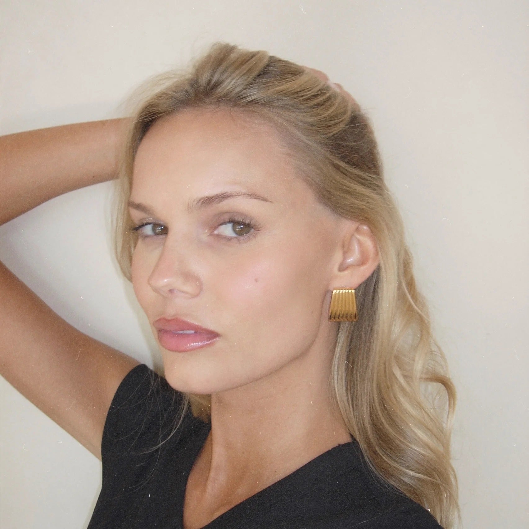 Antonia Gold Earrings