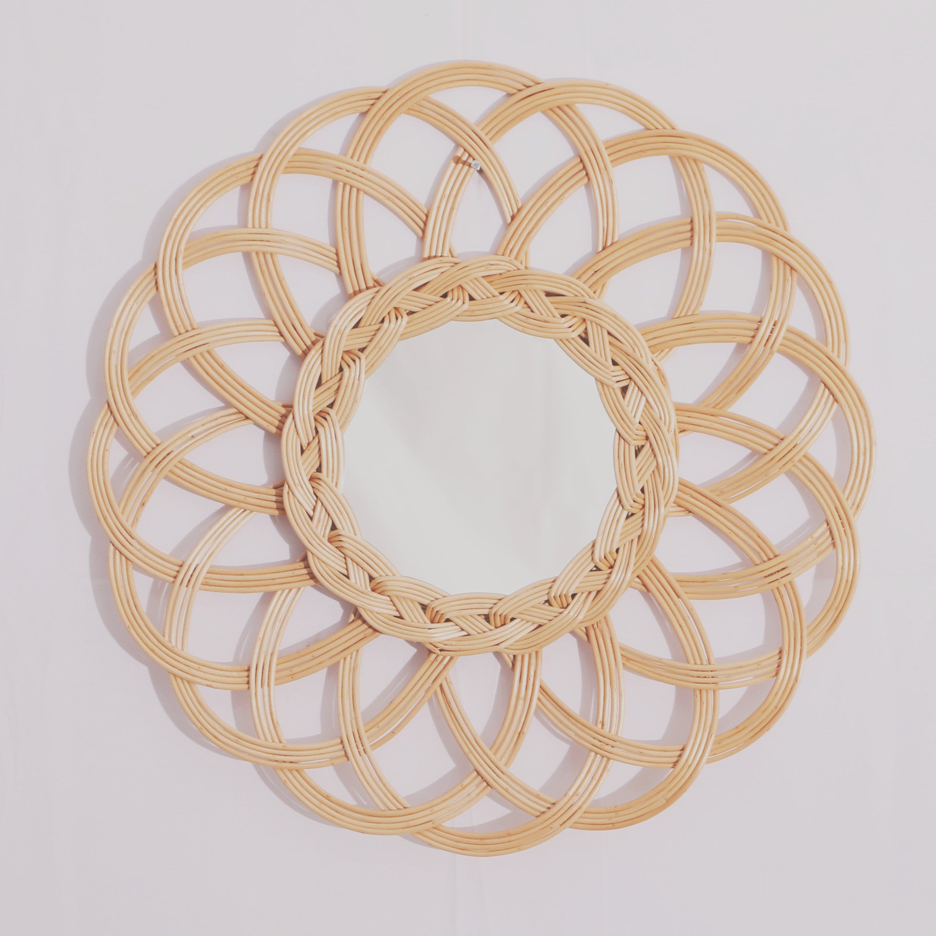 Gold Woven Decorative Mirror Nordic Primary Color Willow Mirror, Characteristic Handmade Bamboo Woven Homestay Nordic Log Wall Hanging Decoration