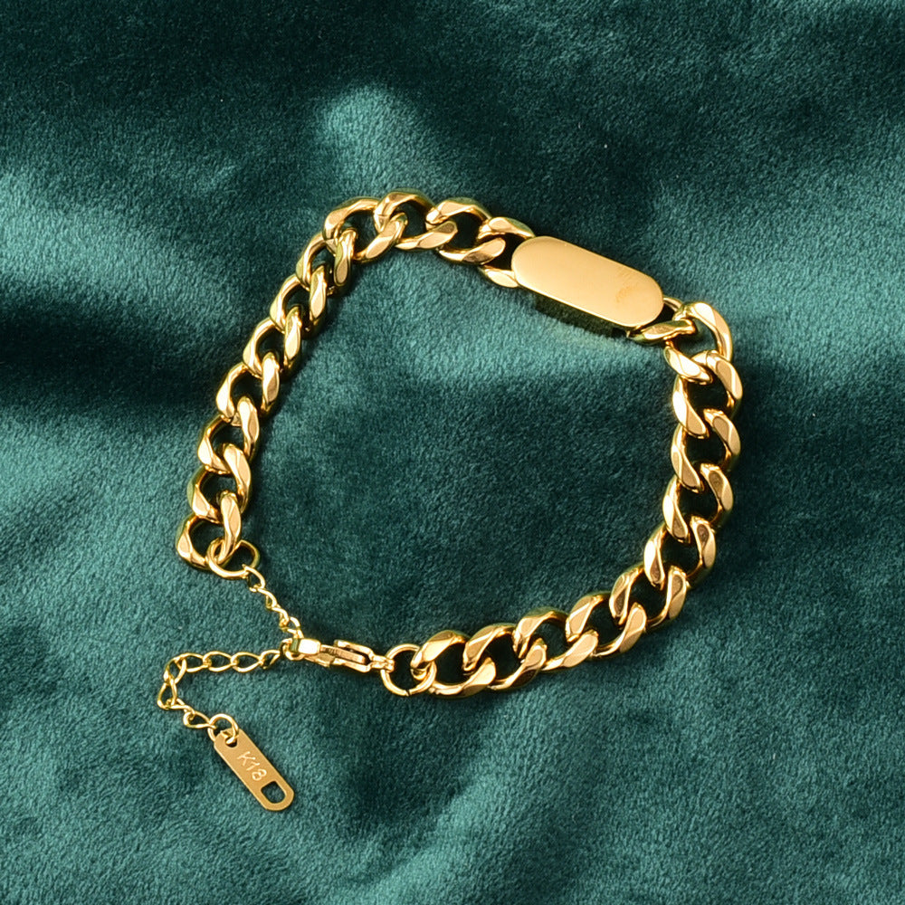 18K Gold Rectangular Brand Thick Chain Bracelet