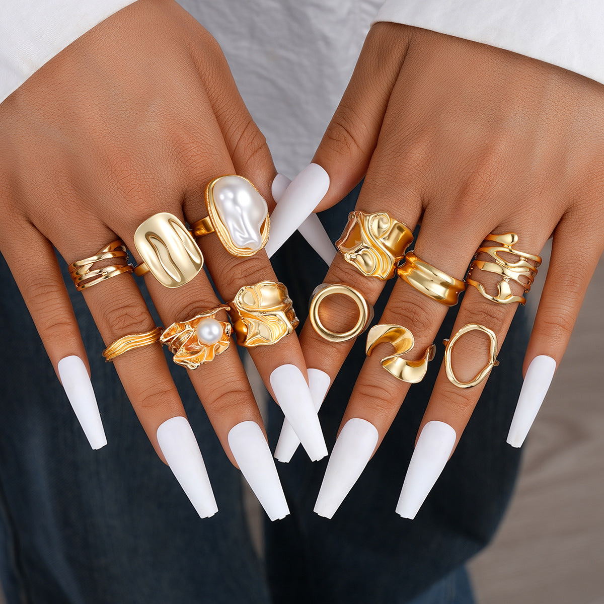 Tapping Pattern Opening Wide Ring Suit