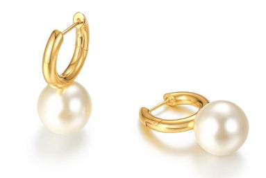 Gold pearl Hoop earring
