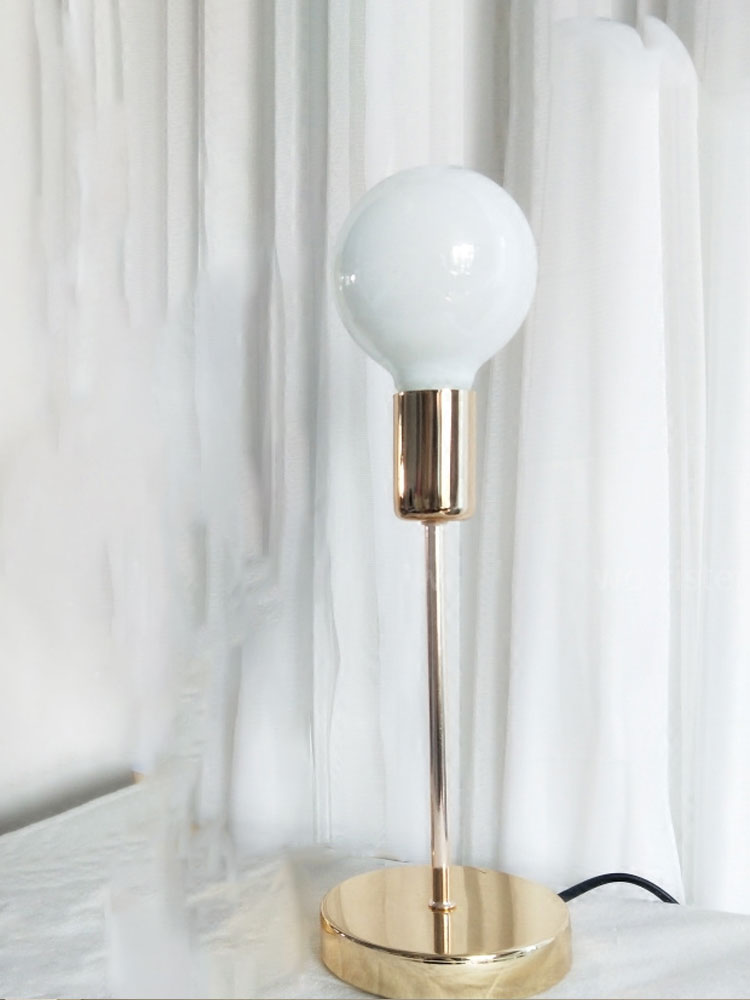 Nordic Style High-cooling Table Lamp