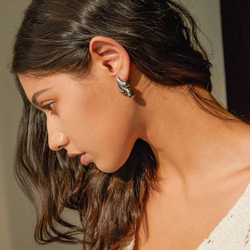 Vintage Gold Color Glossy Metal Double Water Drop Shaped Earrings For Women Minimalist Fashion Classic Jewelry Gifts