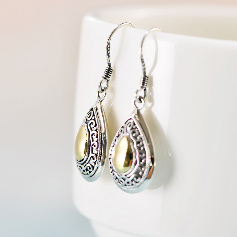 Women's Niche Wave Drop Gold Plated Earrings