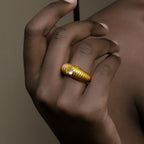 Stainless Steel 18K Gold Plating Bread Love Beating Pattern Signet Ring